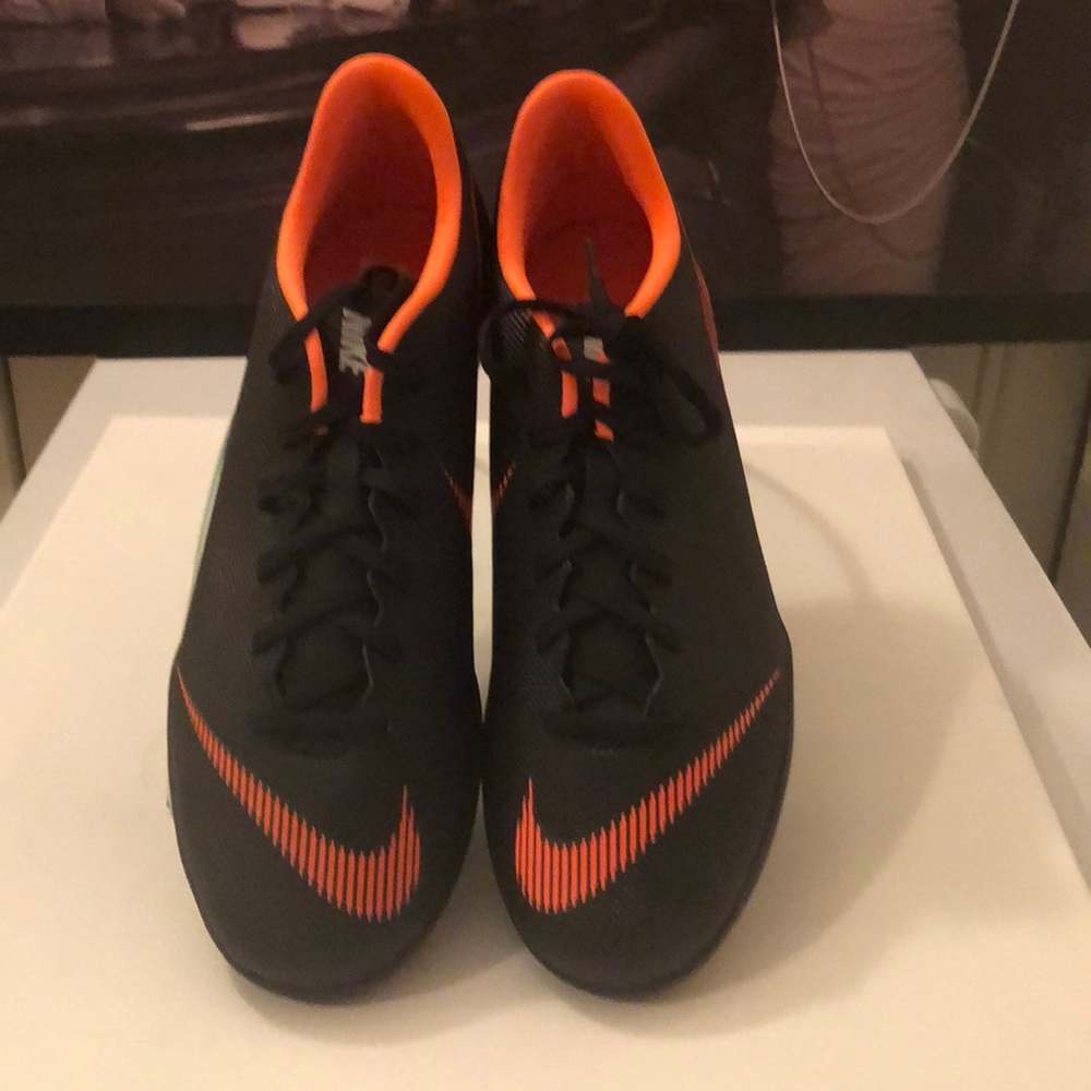 NIKE VAPOR 12 CLUB T